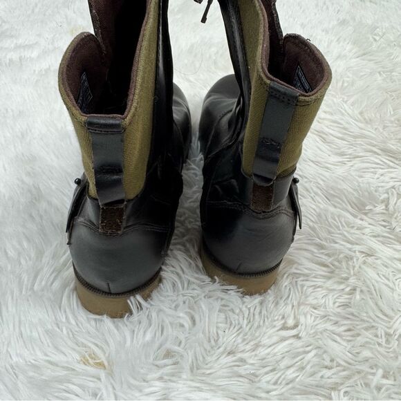 Teva De La Vina Wool and Leather Blend Waterproof Boots - Picture 6 of 9